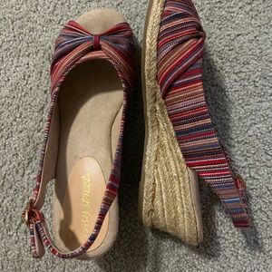 Espadrilles, multi color, excellent cond, sz 7.5, $15